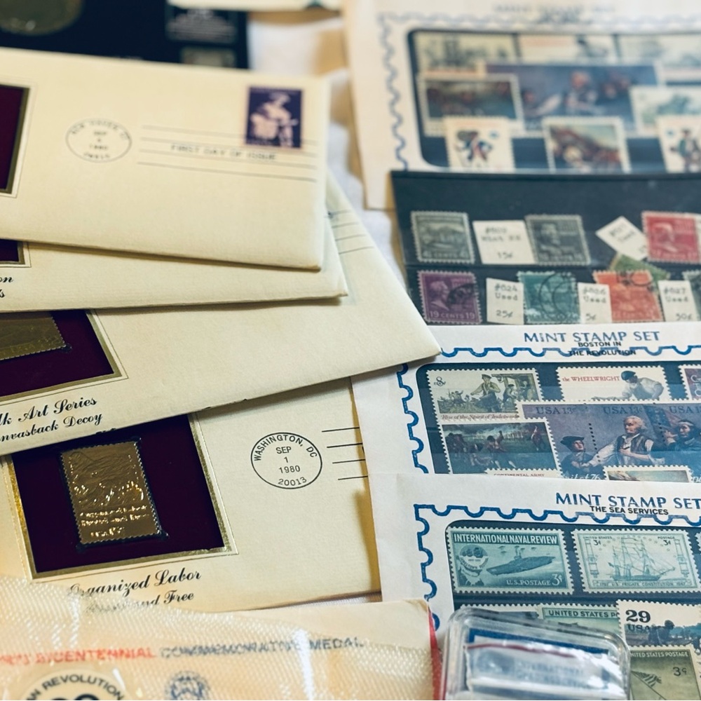 Assorted Coin and Stamp Collection - Picture 4 of 9